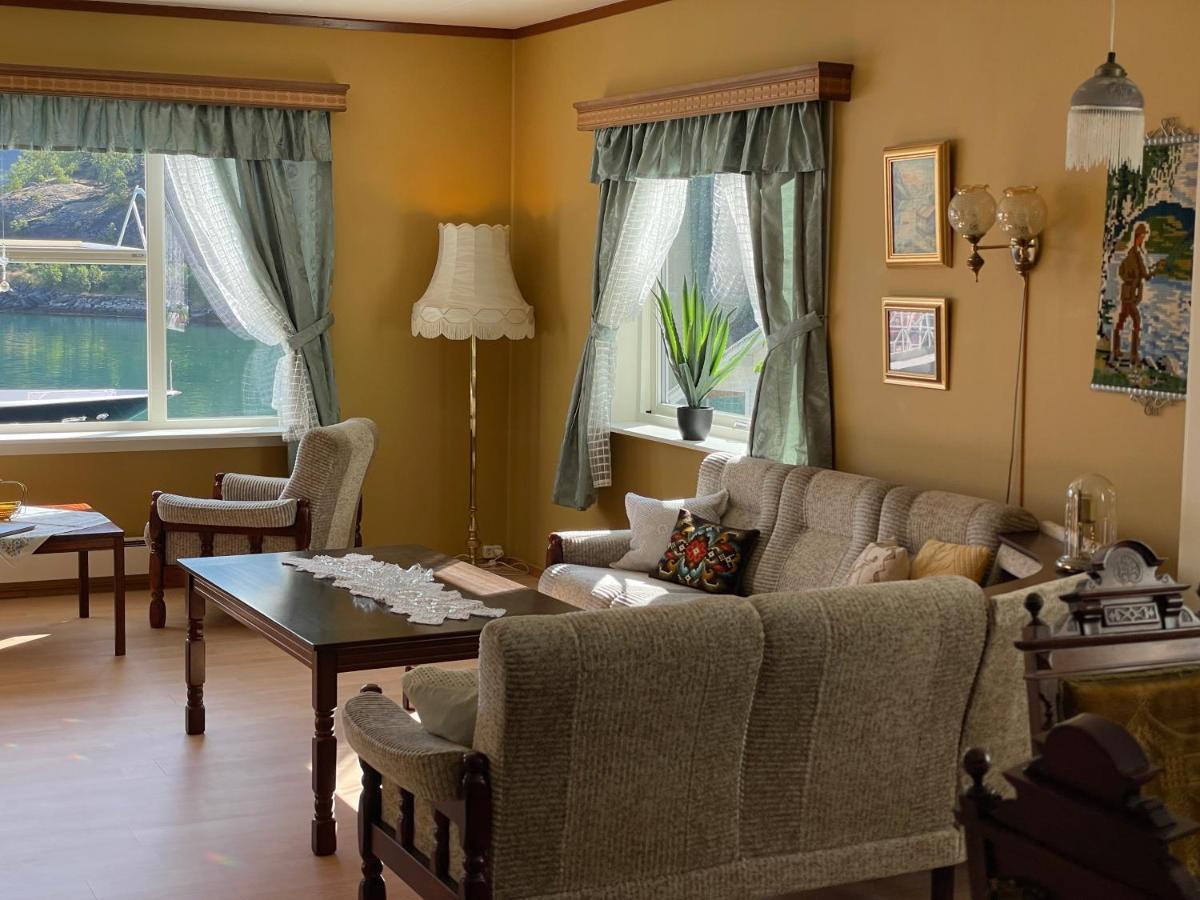 Svingen Guesthouse - Panoramic Fjord Views In 플람 외부 사진