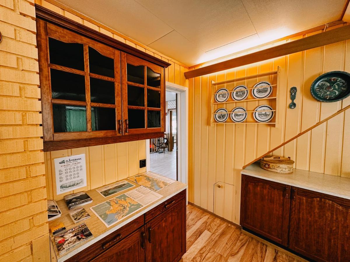 Svingen Guesthouse - Panoramic Fjord Views In 플람 외부 사진